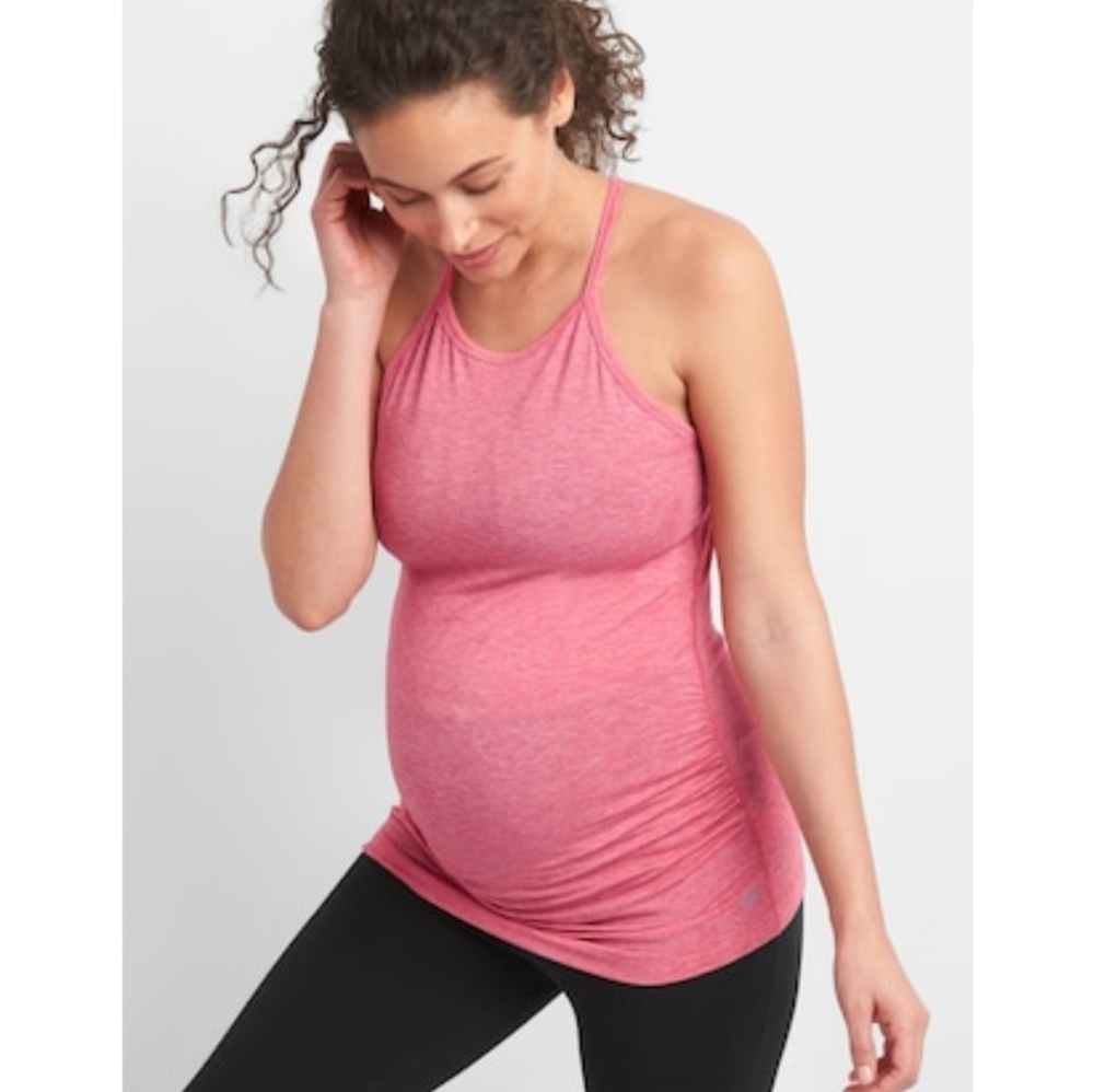 Gap fit maternity yoga tank